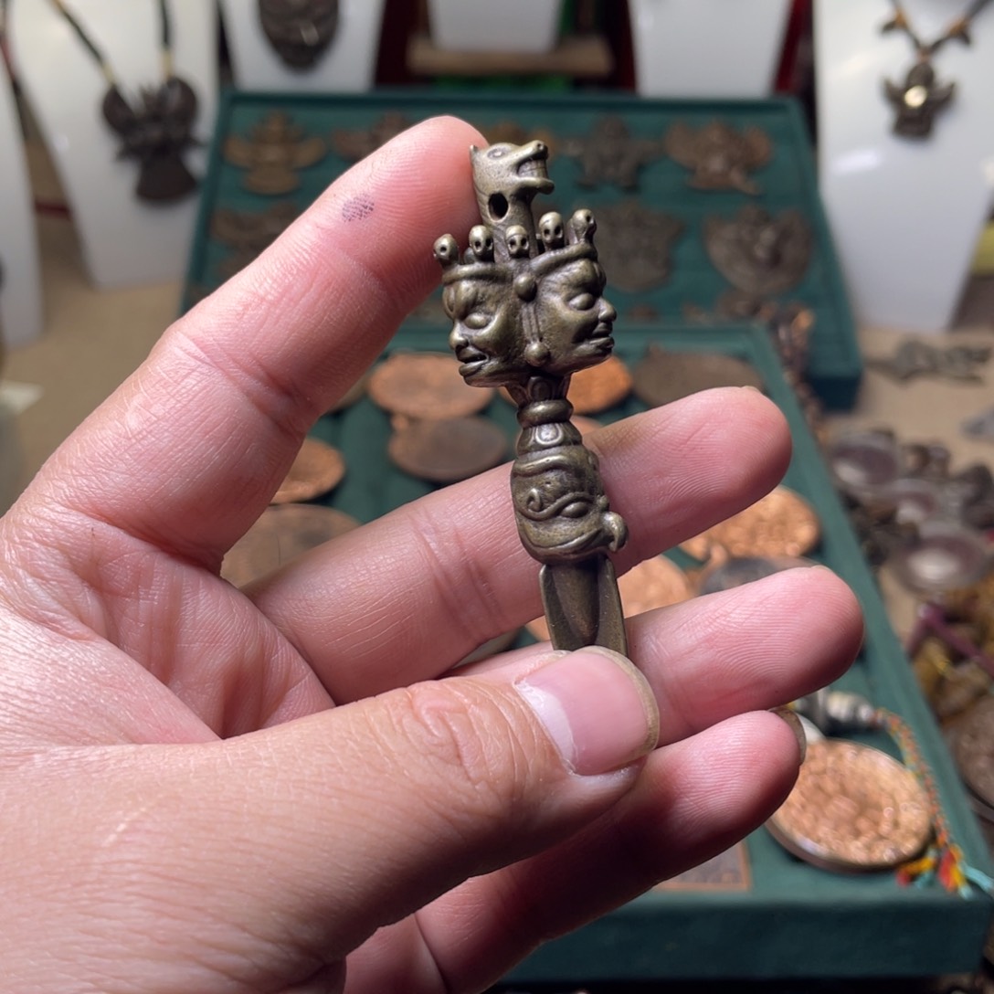 红**客藏传马头明王撅