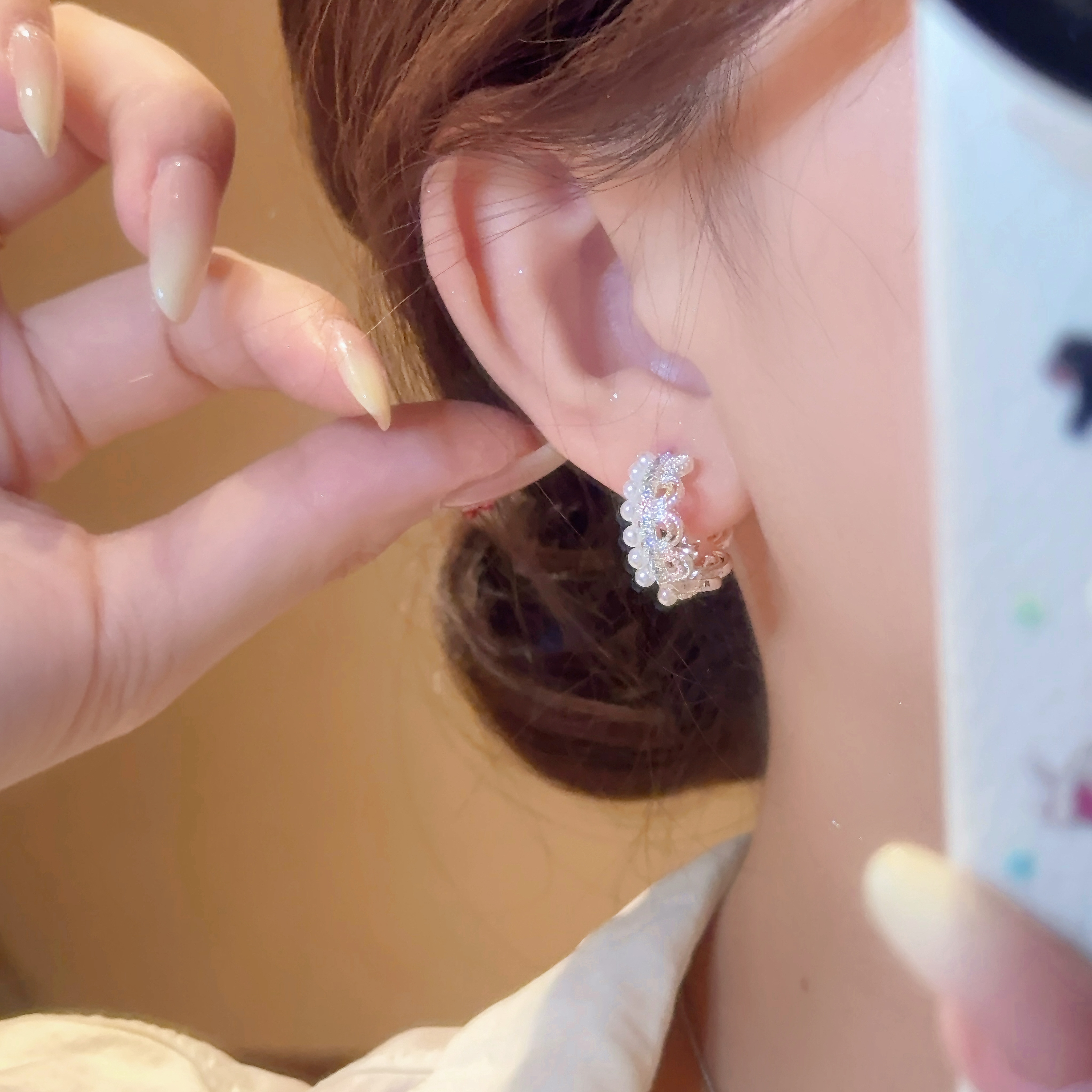 法式优雅蕾丝珠珠皇冠耳圈耳扣女轻奢气质耳环  305
