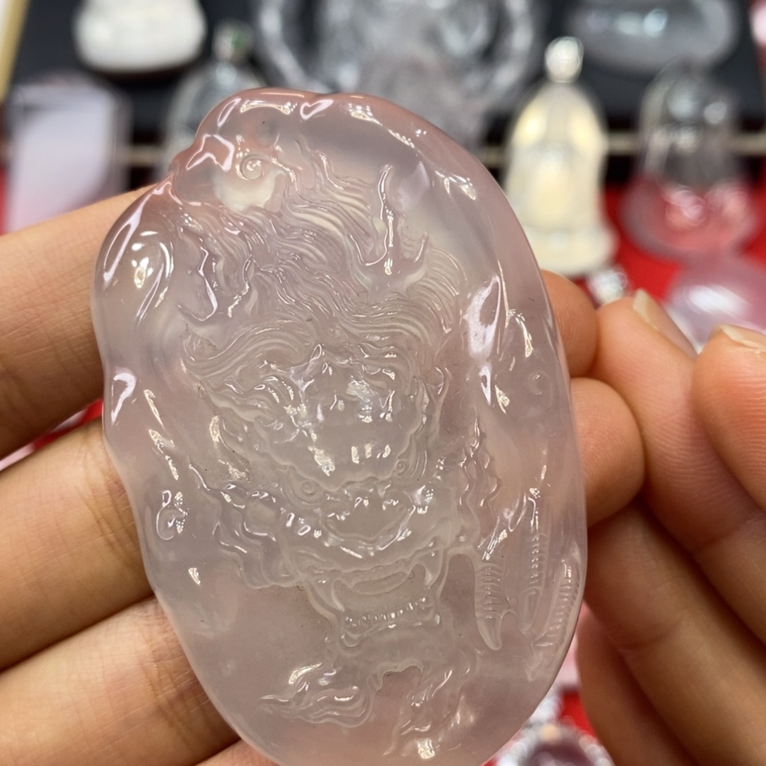 石英质玉未镶嵌吊坠