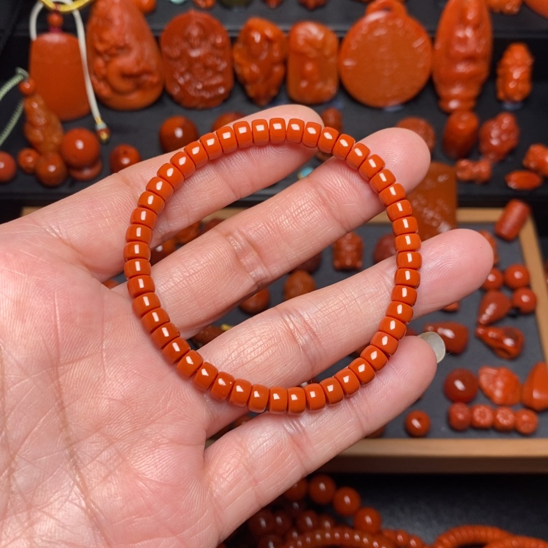 南红玛瑙纯色精工直切未镶嵌x*