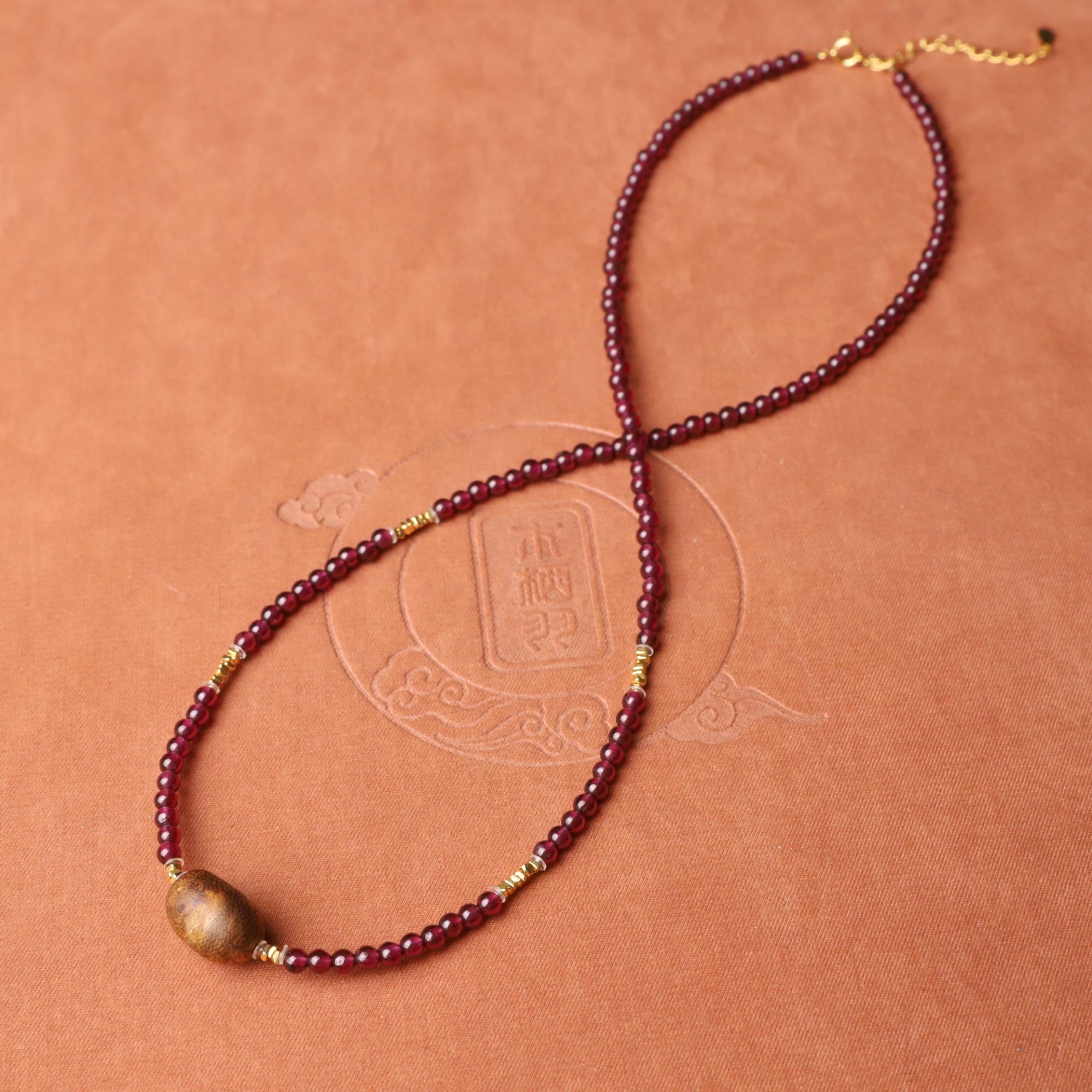 【石榴石】紫牙乌石榴石项链