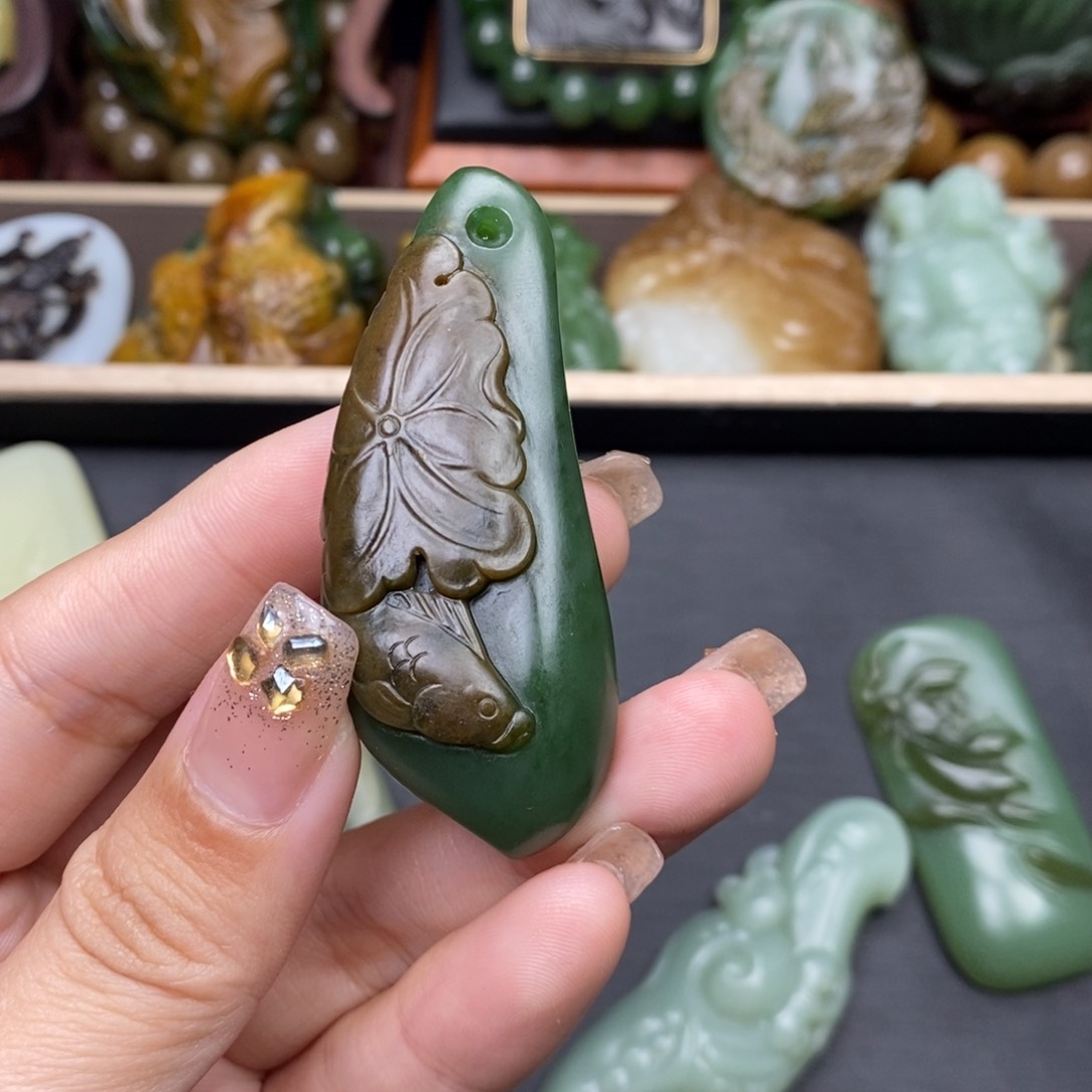 和田玉颈饰未镶嵌?*?