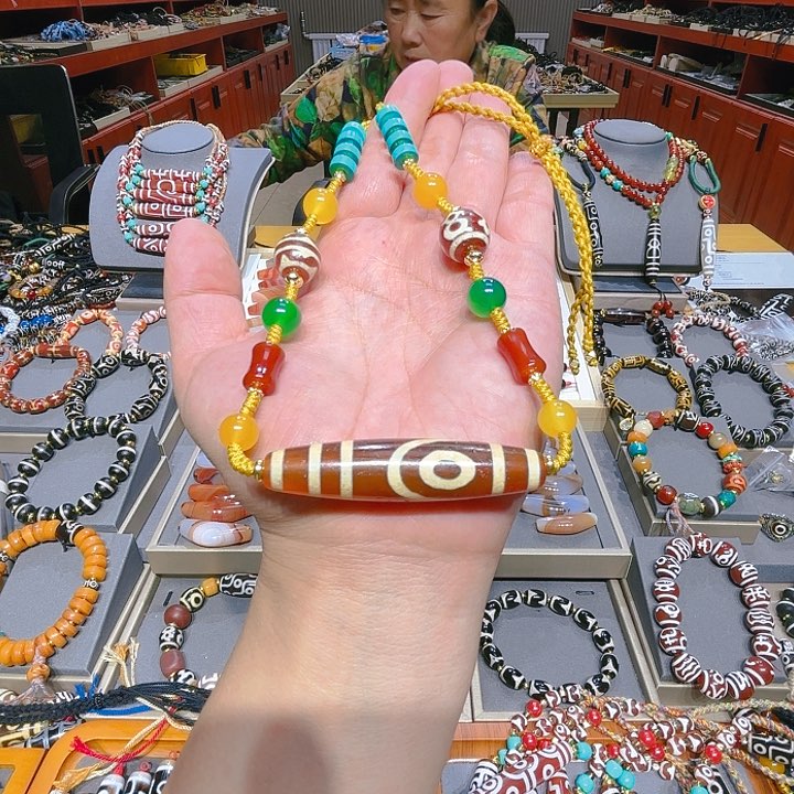 未镶嵌玛瑙/玉髓珠宝奇石