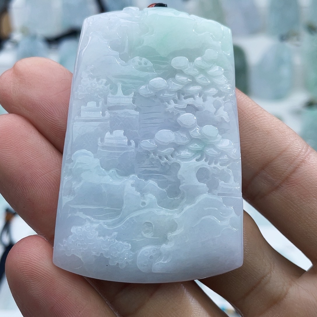 颈饰未镶嵌翡翠秀**店翡翠