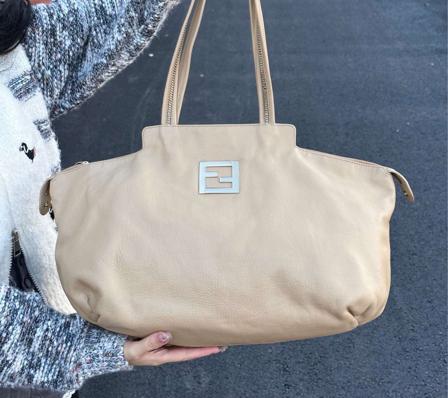 95新 FENDI/芬迪 珍甄 手提法棍tote手提包  90820