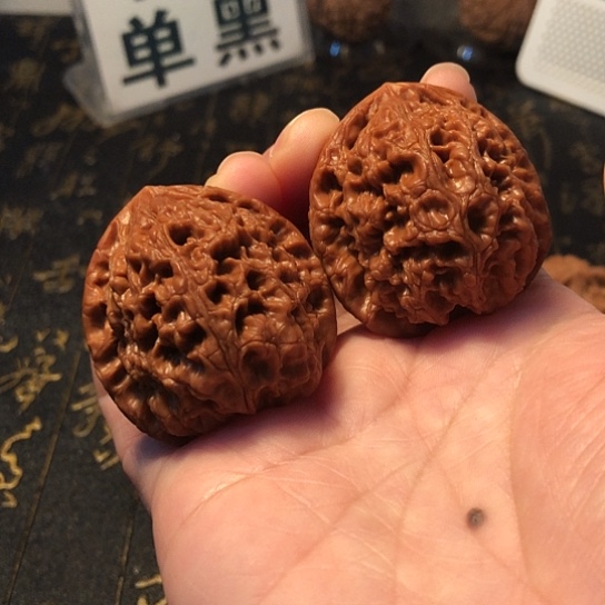 文玩核桃把件水龙纹41mm