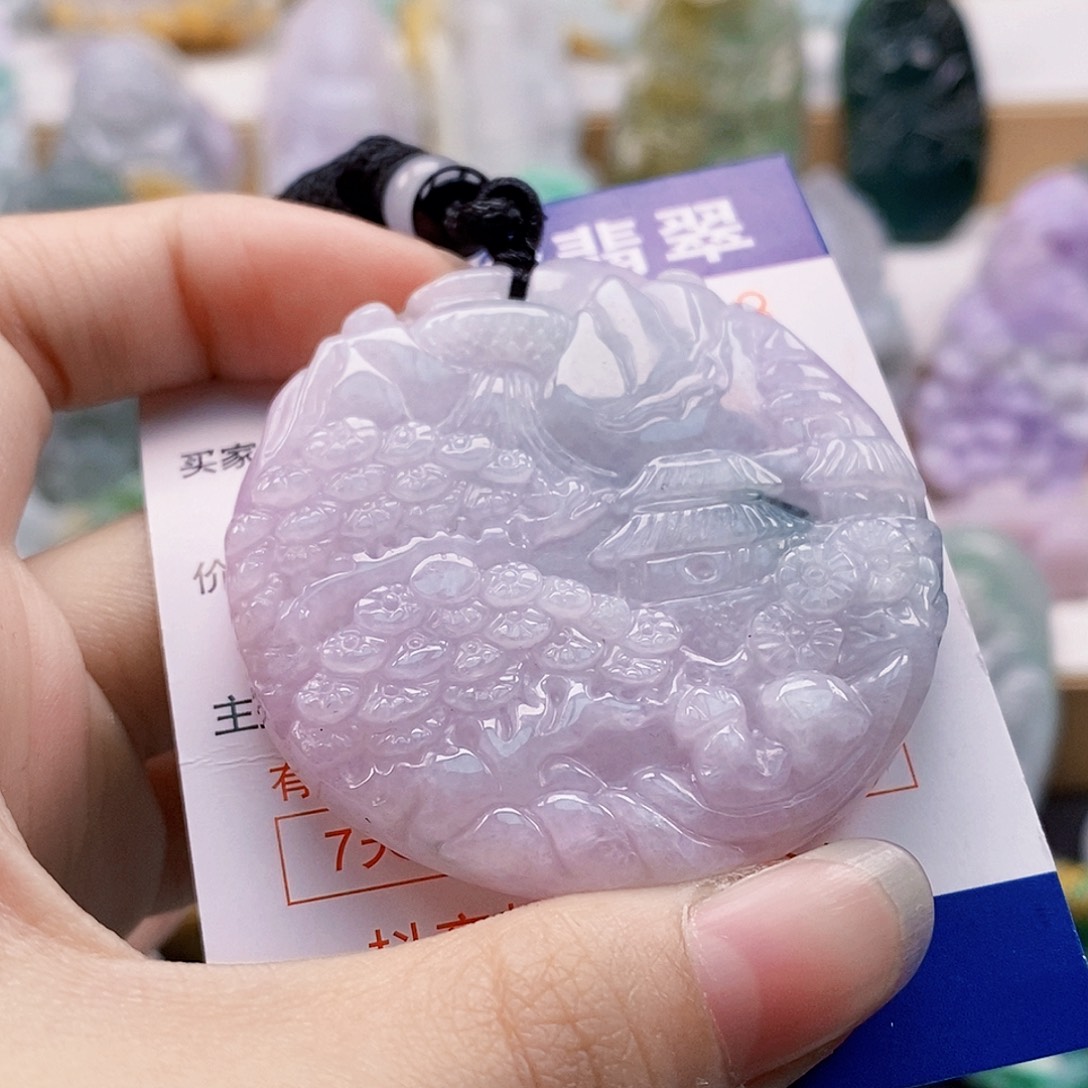 吊坠(不含链)未镶嵌翡翠