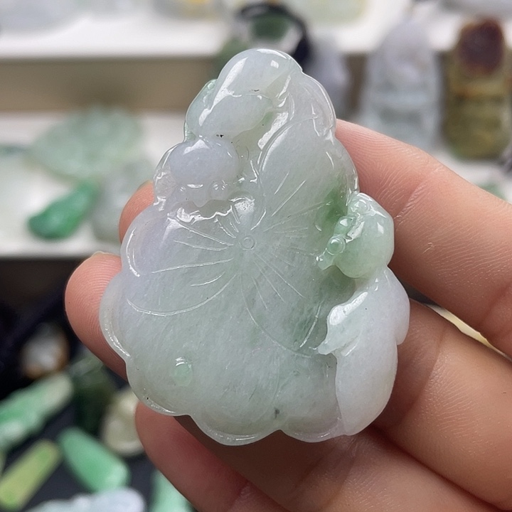 翡翠未镶嵌吊坠(不含链)1111