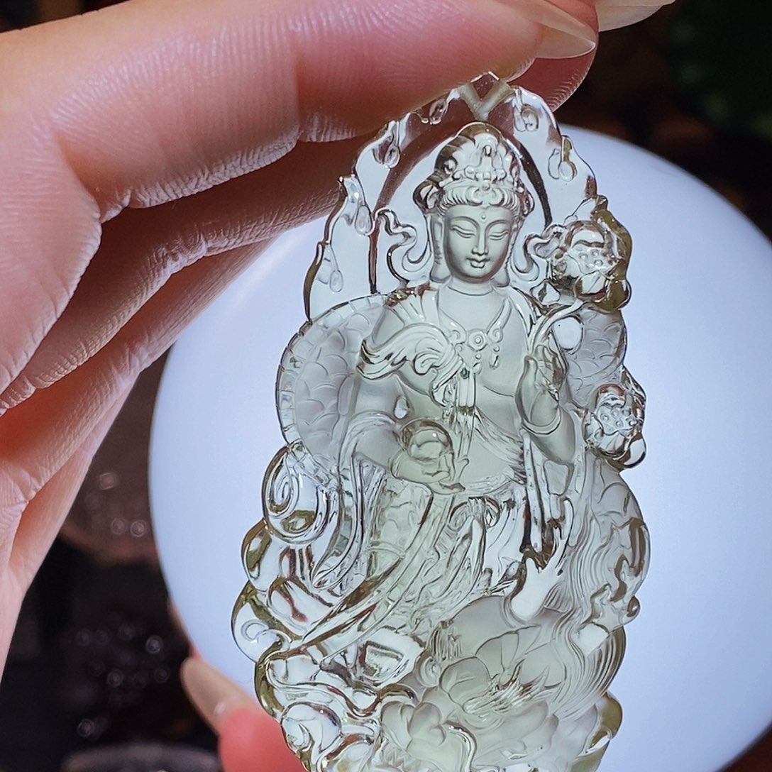 咚***拉水晶颈饰未镶嵌吊坠