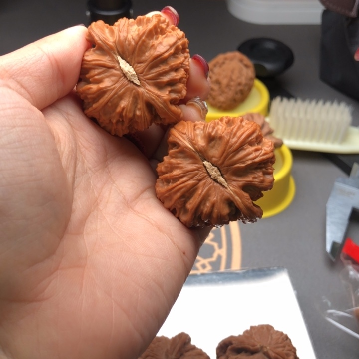 把件文玩核桃42闷白