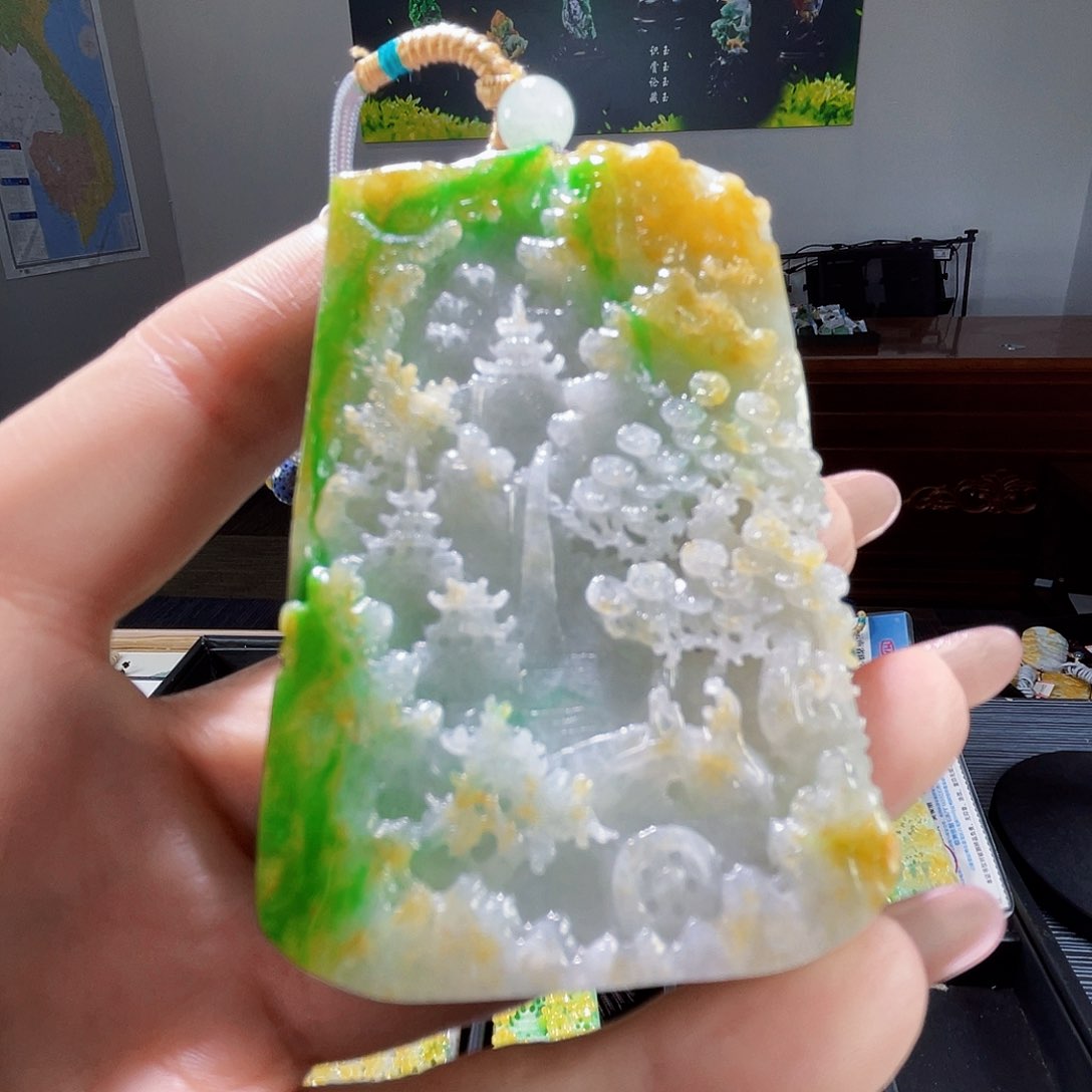 颈饰未镶嵌翡翠翡翠