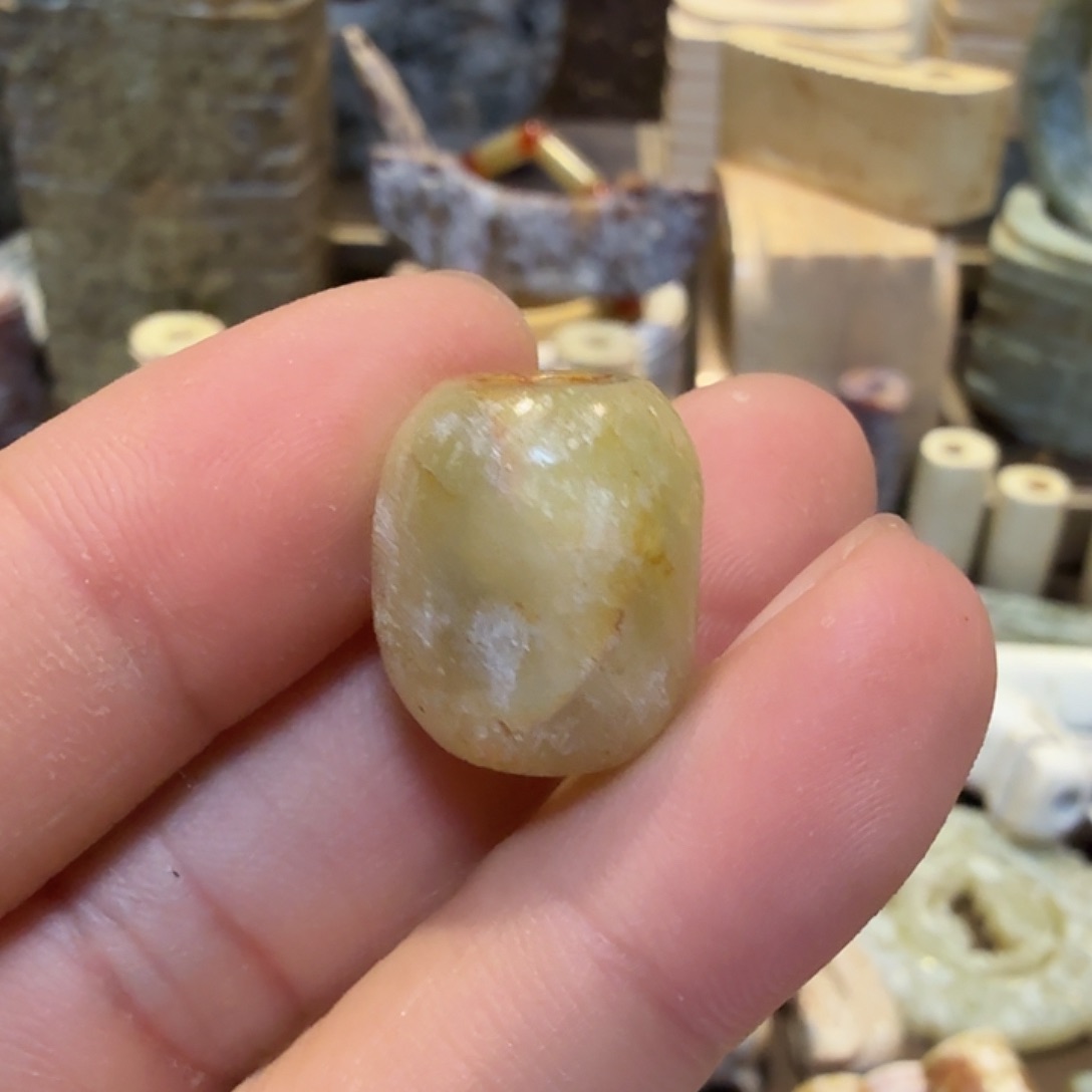 蛇纹石玉未镶嵌珠子?****?