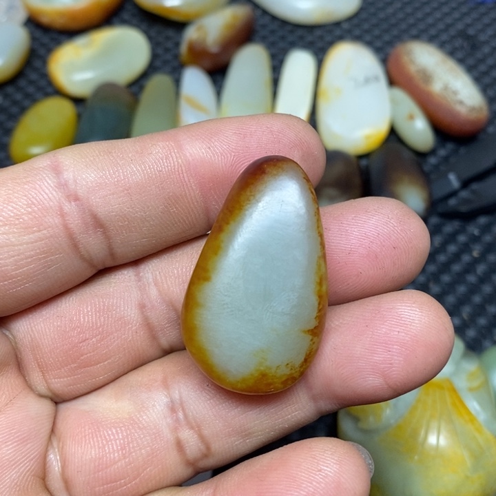 和田玉（白玉）珠宝奇石未镶嵌