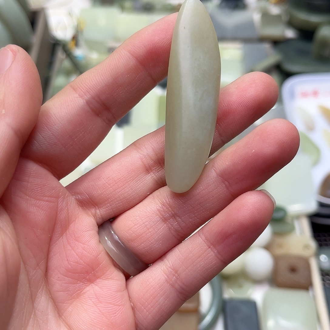 和田玉珠宝半成品未镶嵌