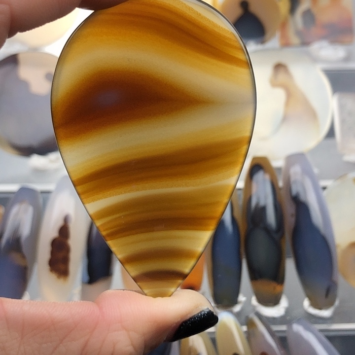 查罗石未镶嵌珠宝半成品145