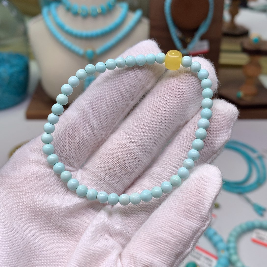 绿松石配饰未镶嵌