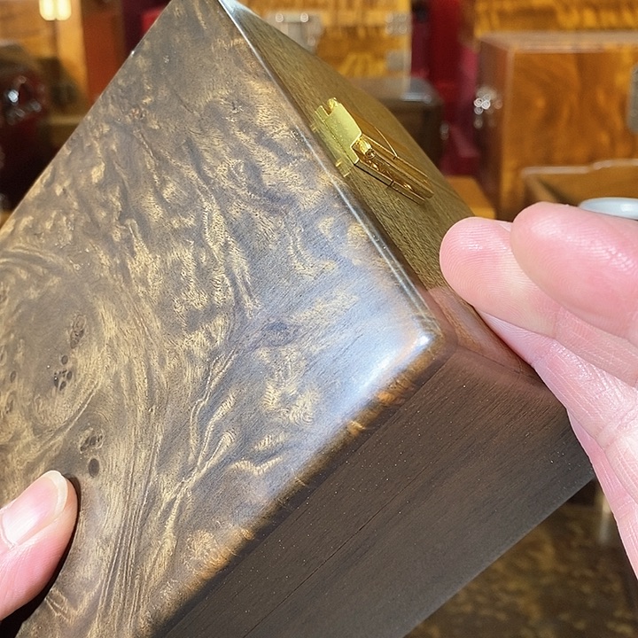 金丝楠阴沉木首饰盒