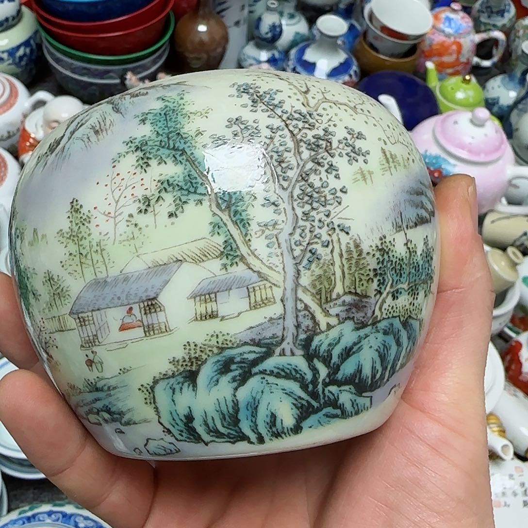 摆件瓷器的工艺技术水平