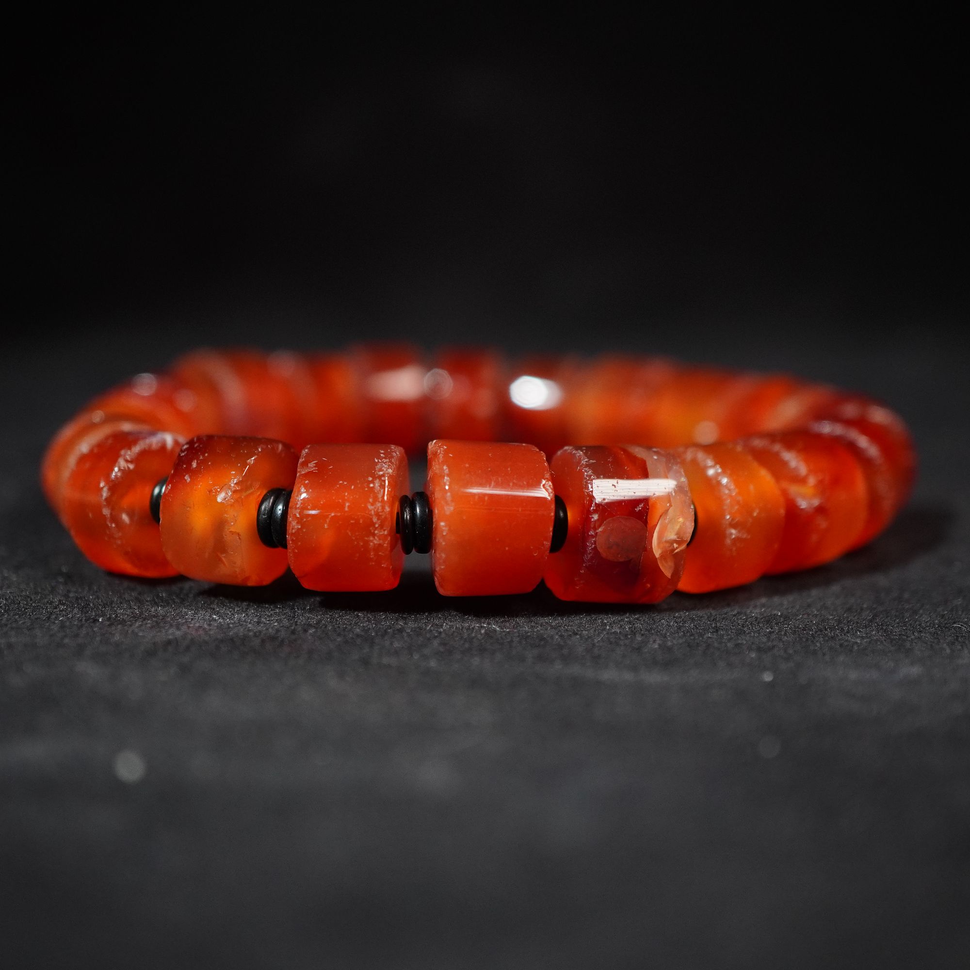 2YGB90  清  红玛瑙串