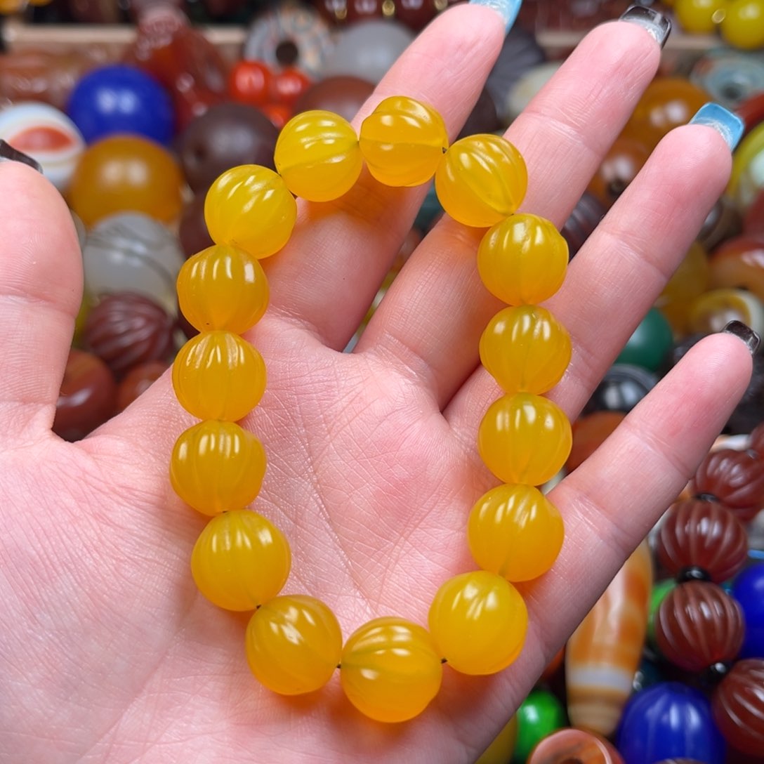 玛瑙/玉髓颈饰未镶嵌