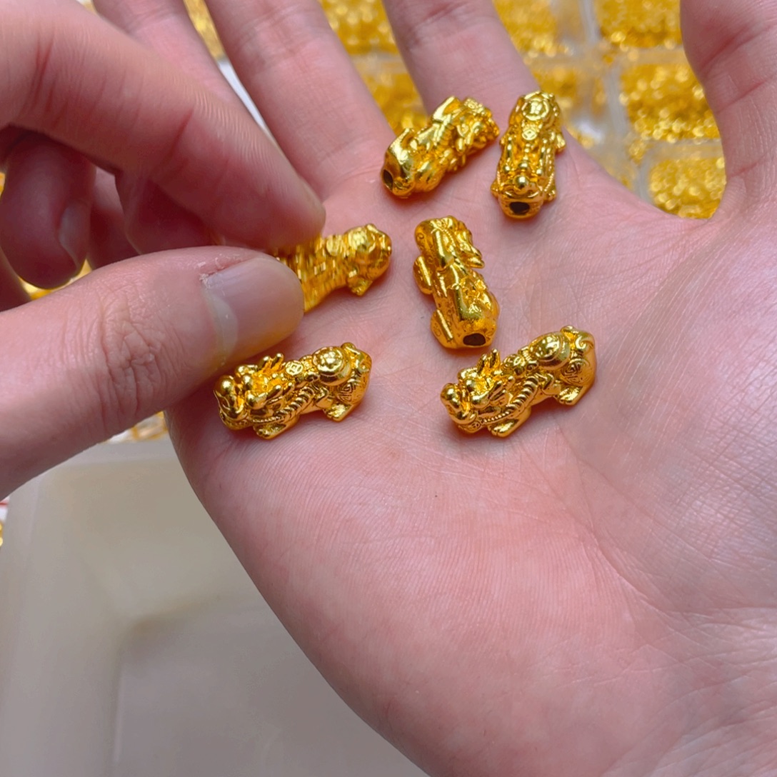 锆石铜合金大貔貅1颗