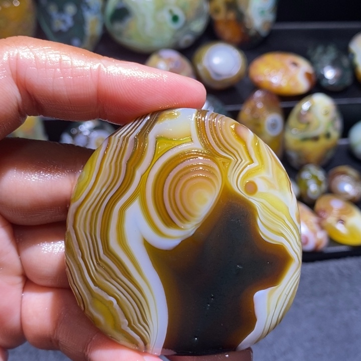 玛瑙/玉髓未镶嵌珠宝奇石162