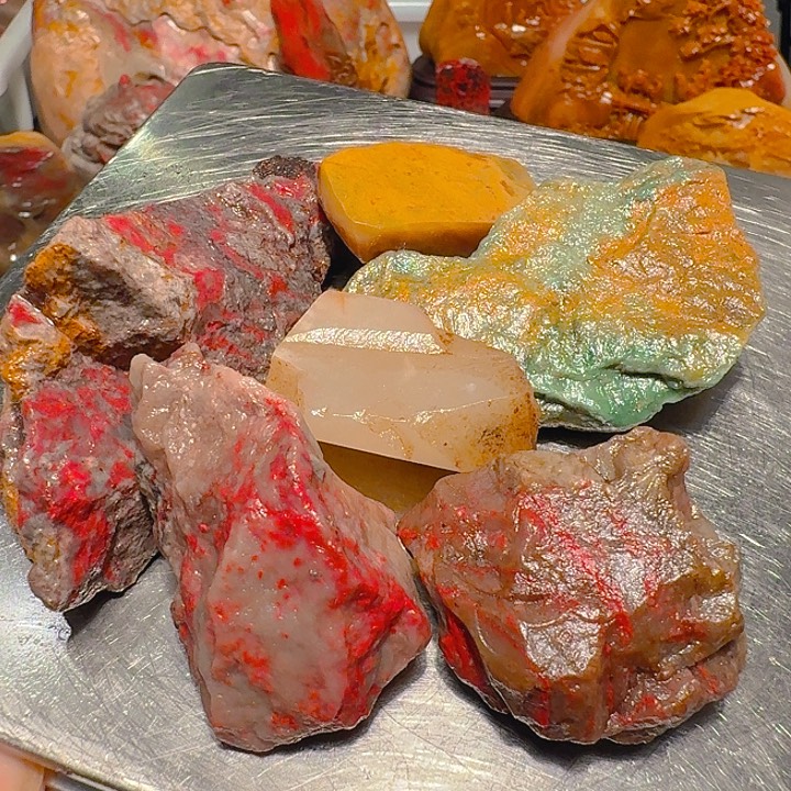 用***户昌化石昌化鸡血石