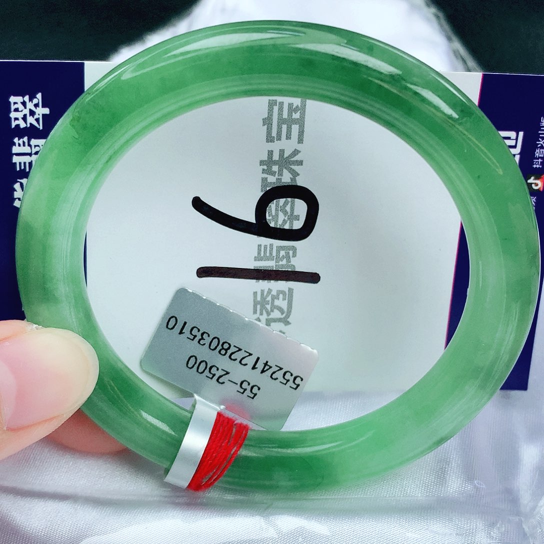 翡翠手镯未镶嵌缅甸天然A货翡翠55