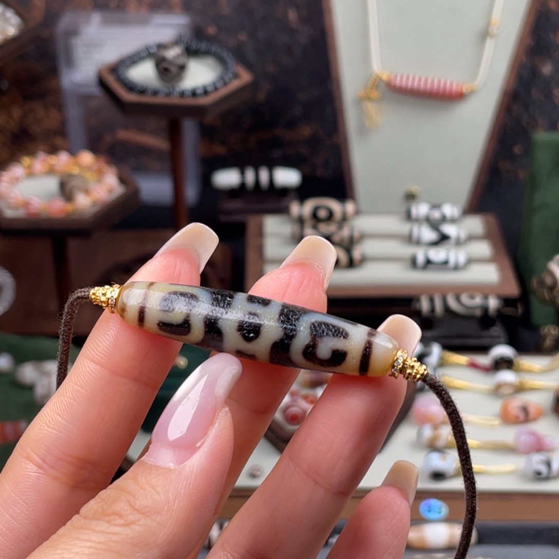 开***柿玛瑙/玉髓未镶嵌珠宝半成品