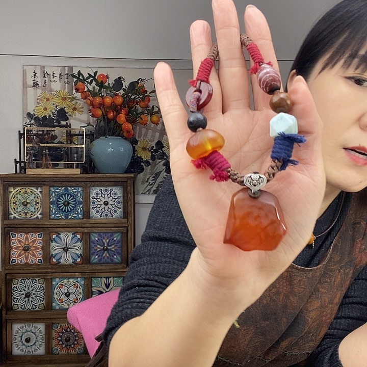 蜜蜡项链未镶嵌项链