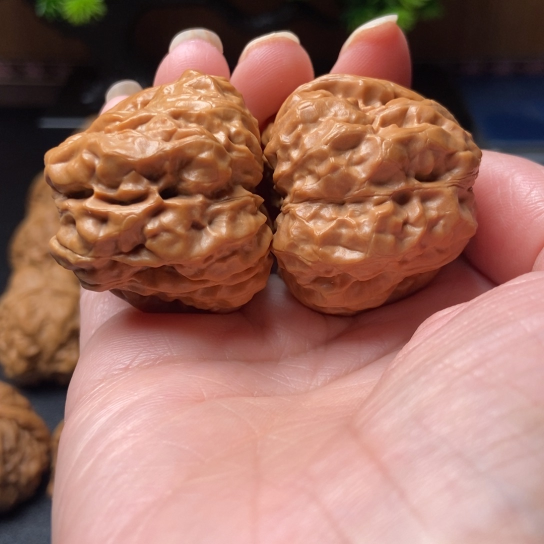 文玩核桃把件蛤蟆头37