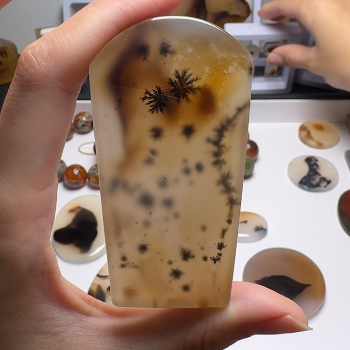 玛瑙/玉髓未镶嵌摆件