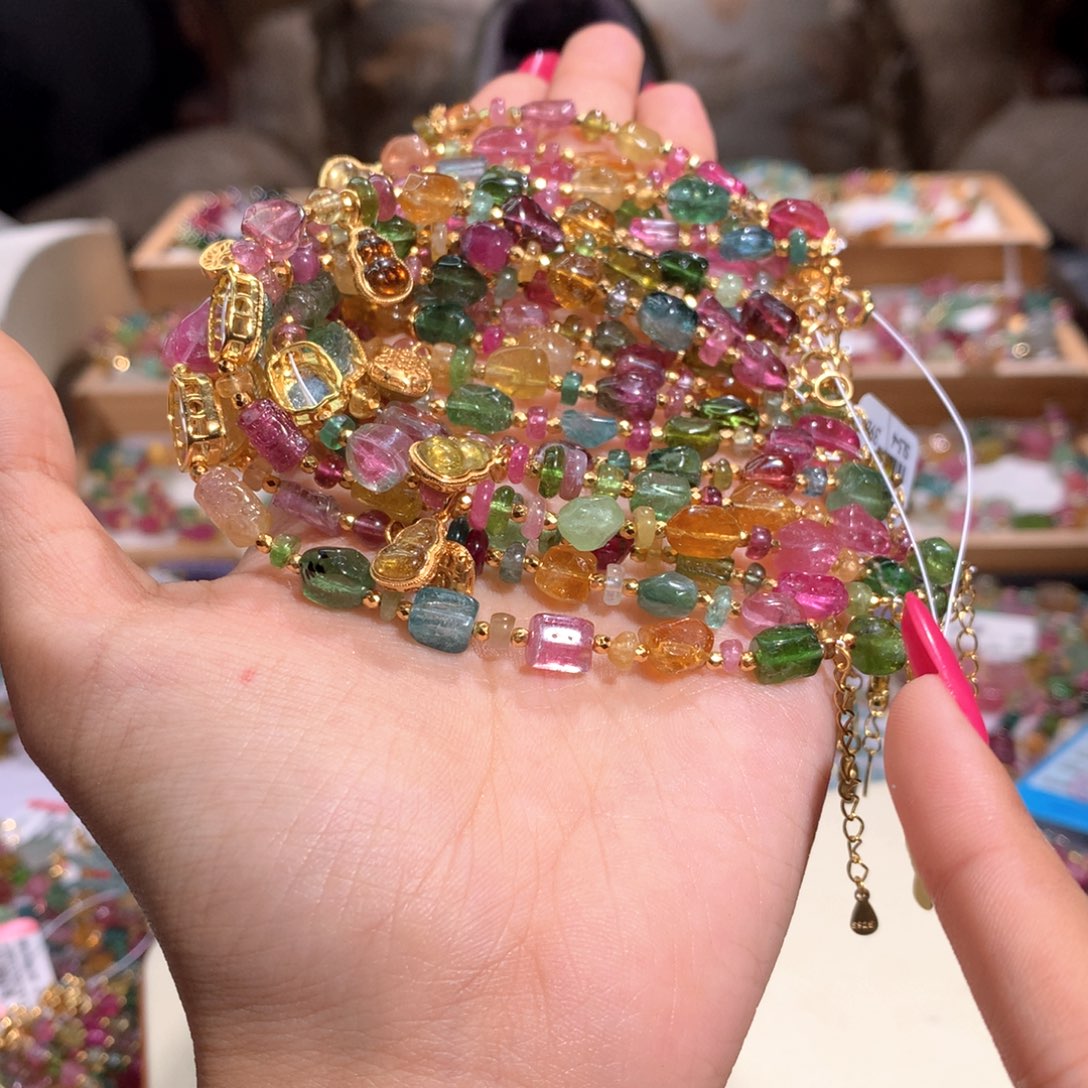 未镶嵌多样性发货其一碧玺