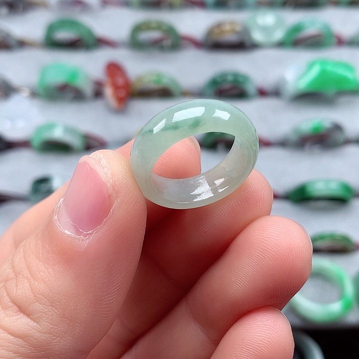 翡翠戒指未镶嵌11号