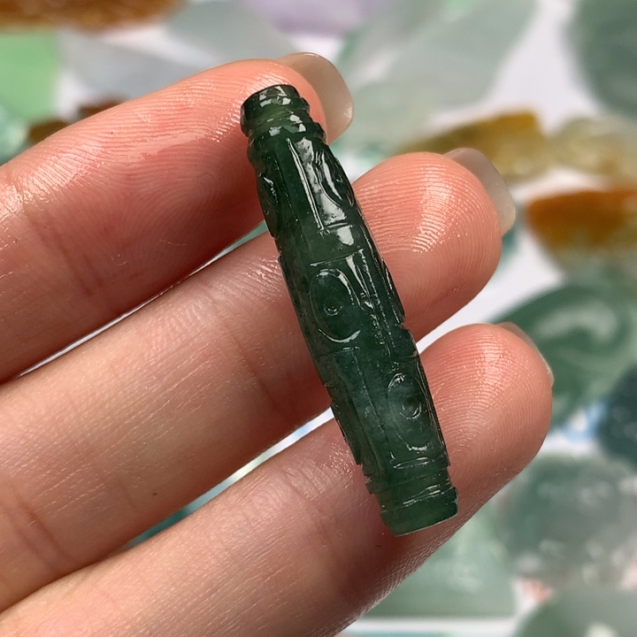 定制翡翠未镶嵌翡翠