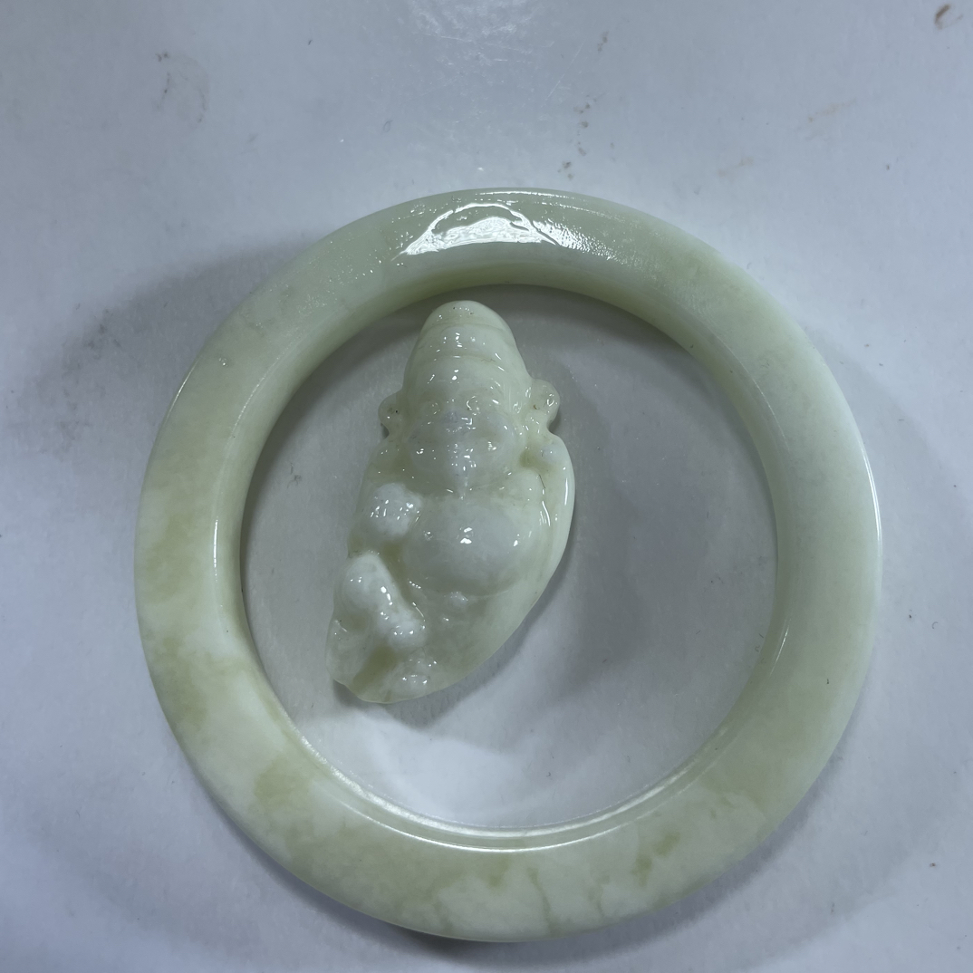 岫玉翠玉手镯58.59口径