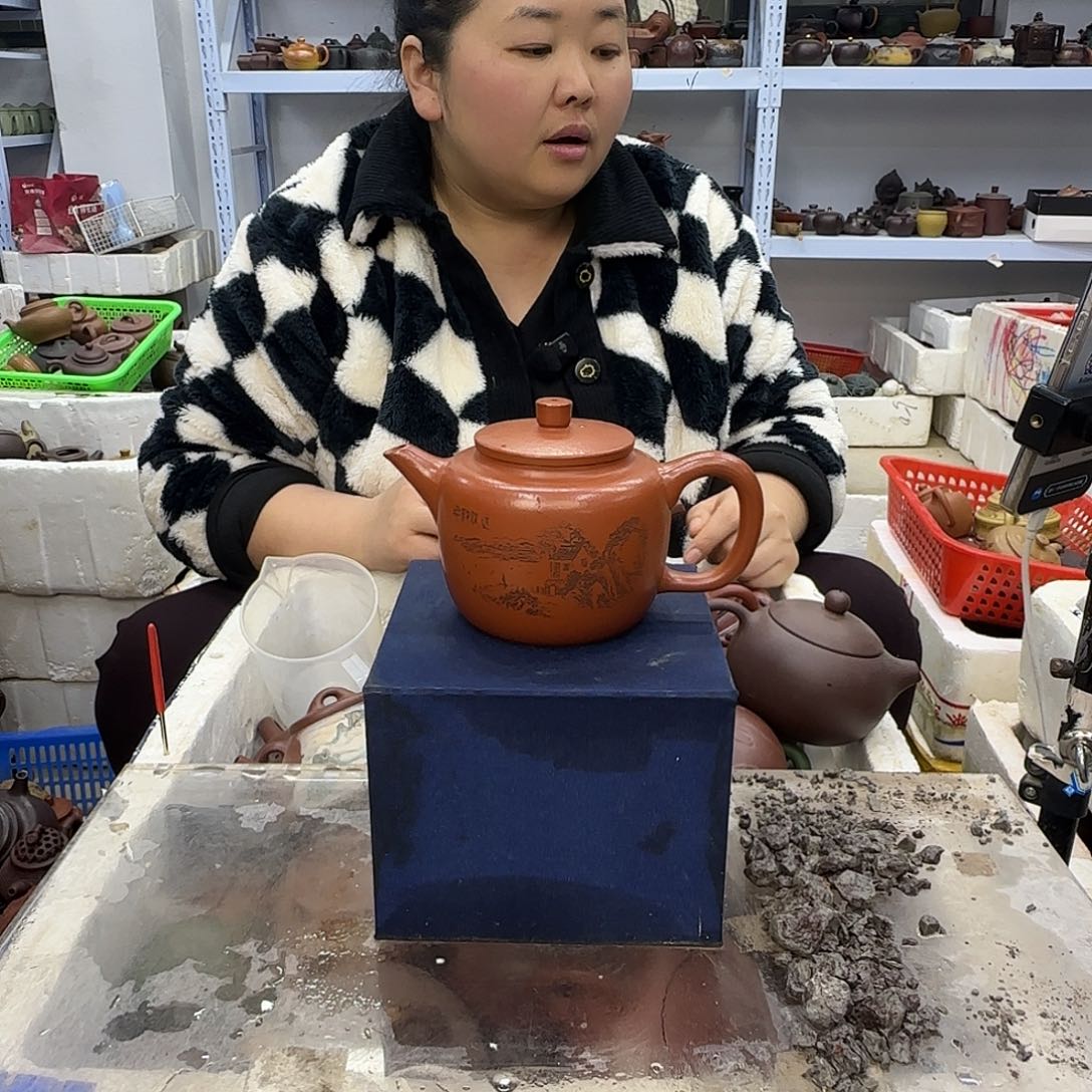 茶壶紫砂宜兴紫砂壶瑕疵处理