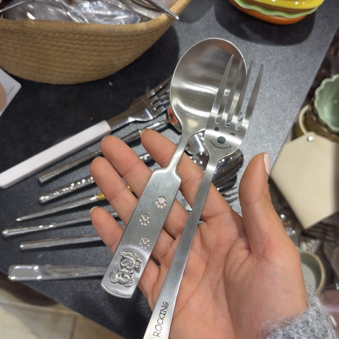 瓷蓉****8两个两个两个两个