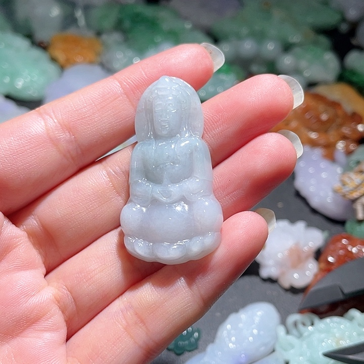 颈饰未镶嵌翡翠天