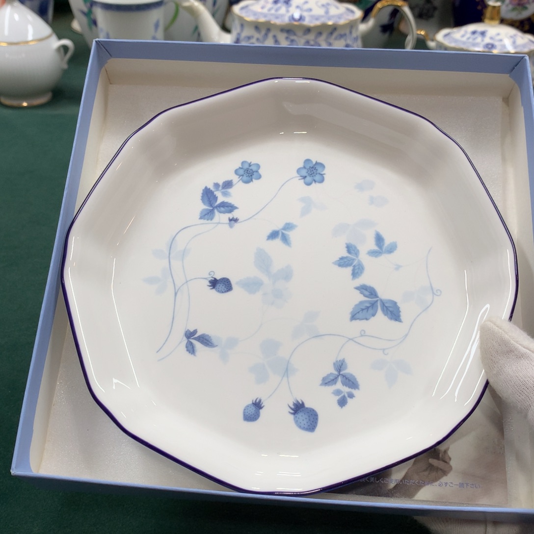 摆件全是大漂亮瓷器啊美美哒