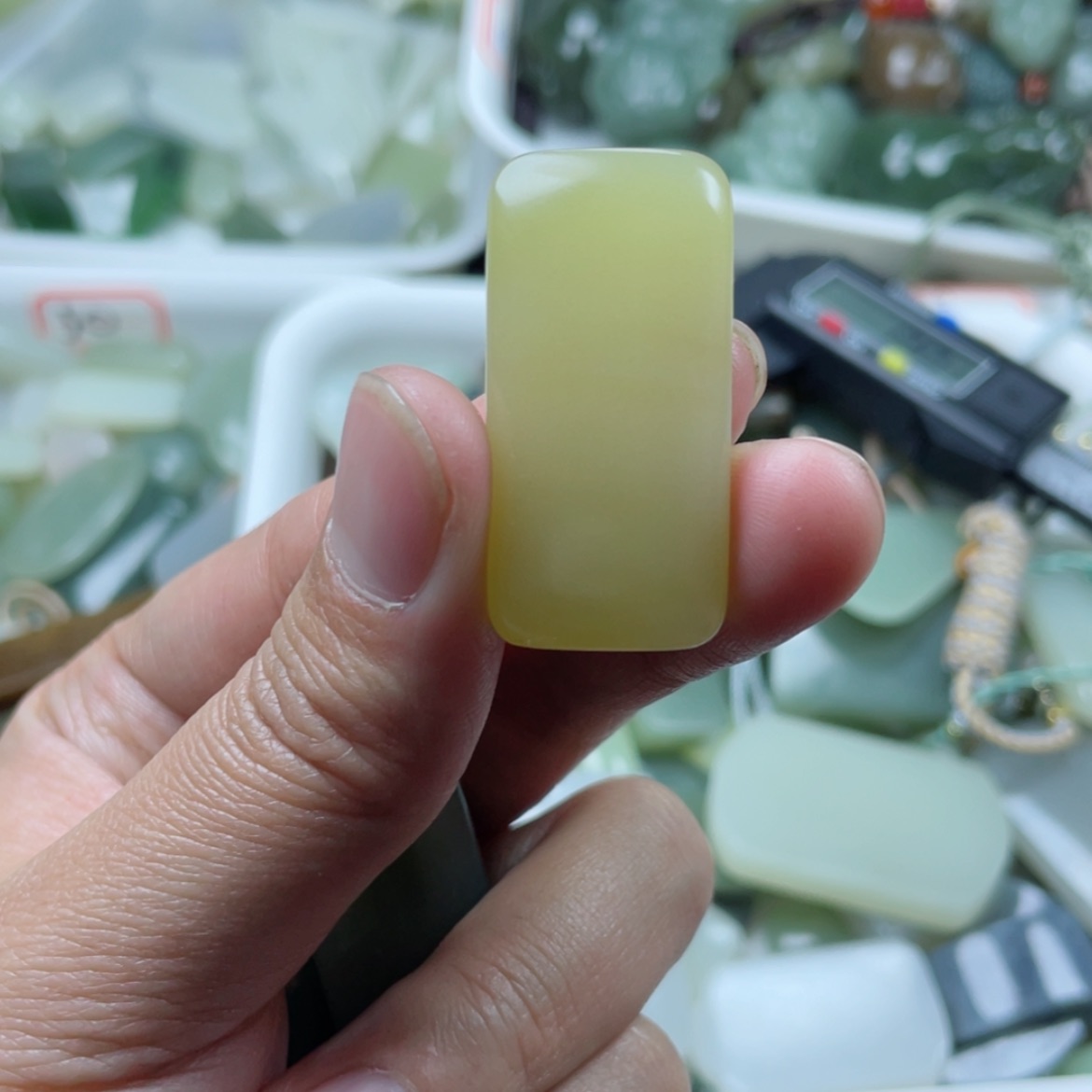 【闪购商品】和田玉颈饰未镶嵌善*