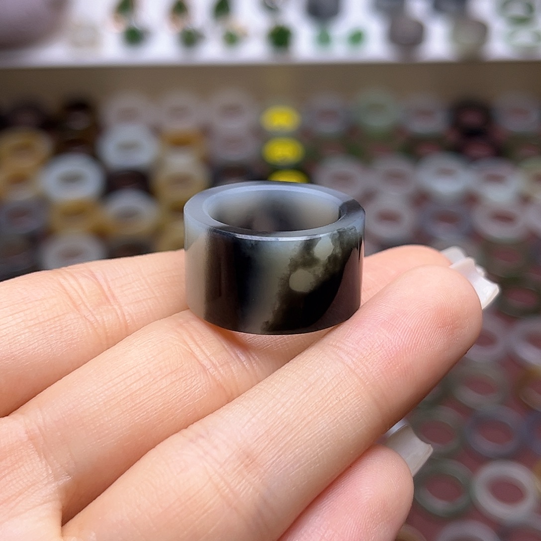 和田玉戒指未镶嵌17.7水墨丹青