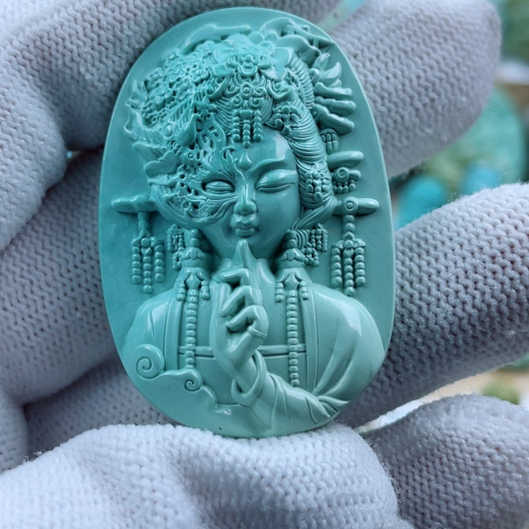 绿松石未镶嵌珠宝奇石