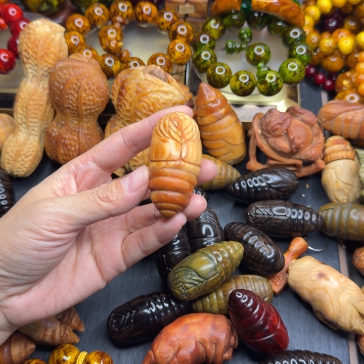 松木琥珀木文玩手串