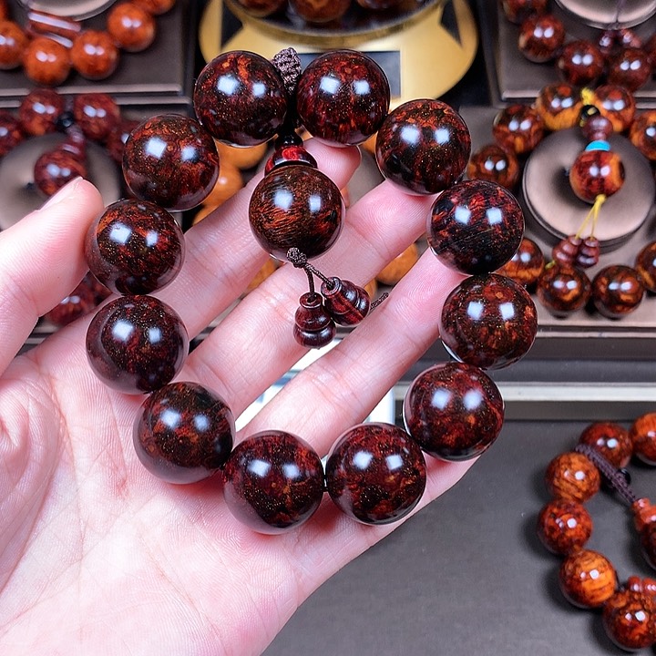 【闪购商品】黄花梨/降香黄檀一****鸡2.0规格07W