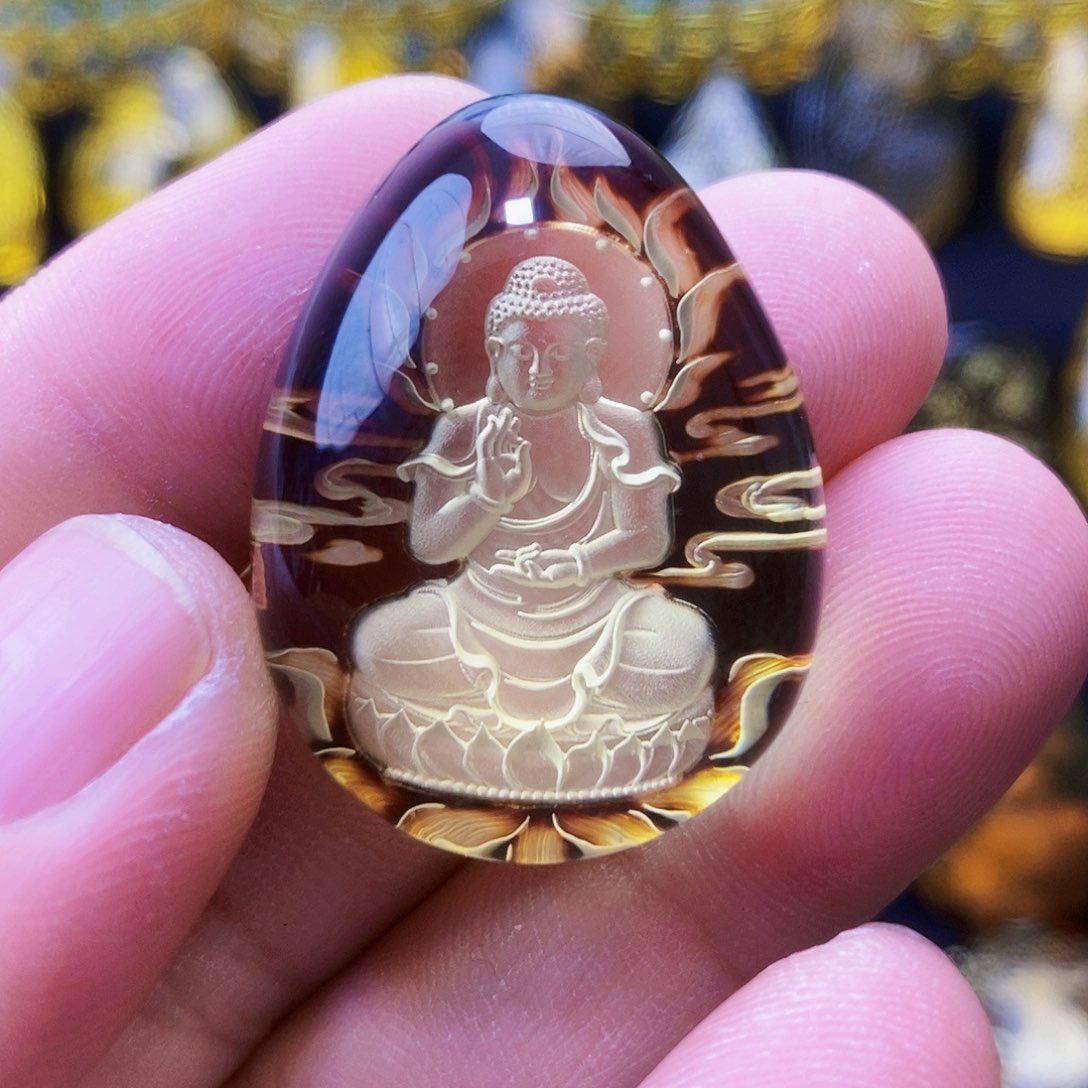 【闪购商品】金珀颈饰未镶嵌琥珀阴雕