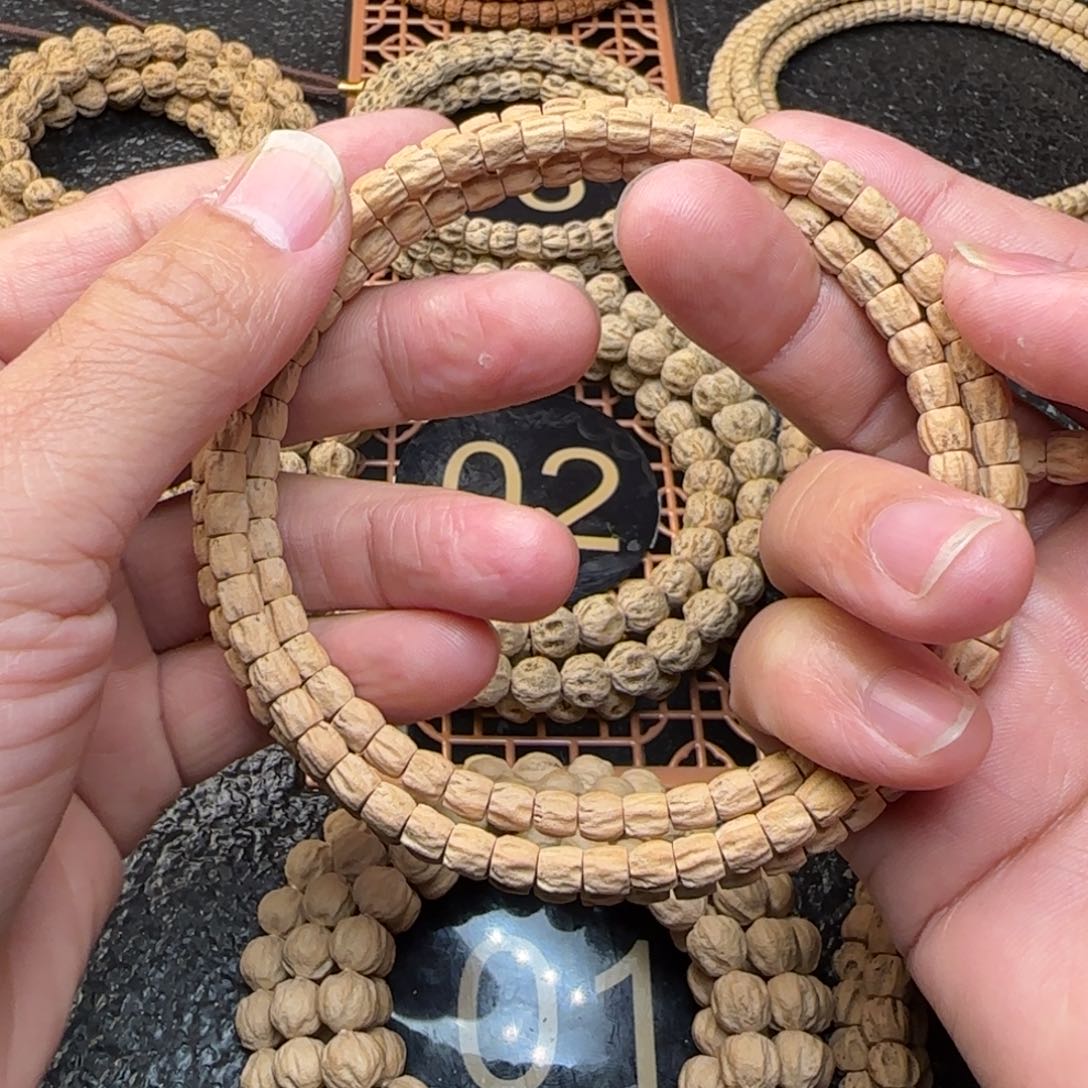 柏香籽/百香籽吊坠在***༅