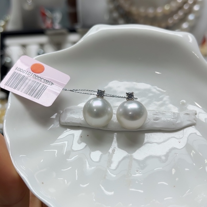 海水珍珠耳饰18K金镶嵌13-14mm