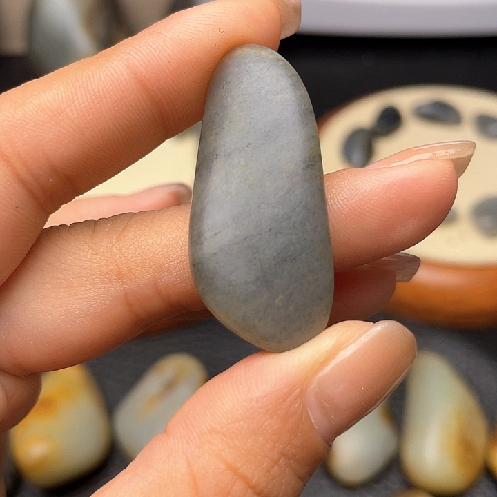 和田玉颈饰未镶嵌38