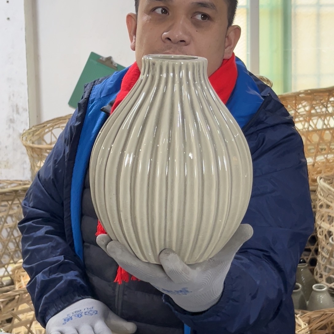 摆件12 号高中低温陶瓷工艺瓶（部分微瑕）